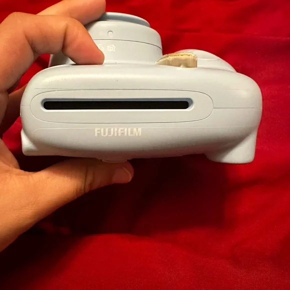 Fujifilm Instax Mini 7+ Camera - Sky Blue